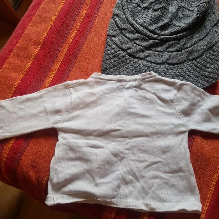 Lots de 4 pulls et gilets - photo numéro 17