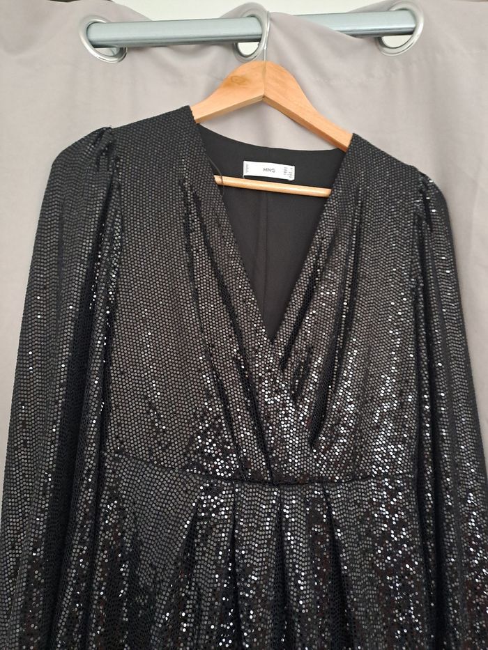 Robe a sequin