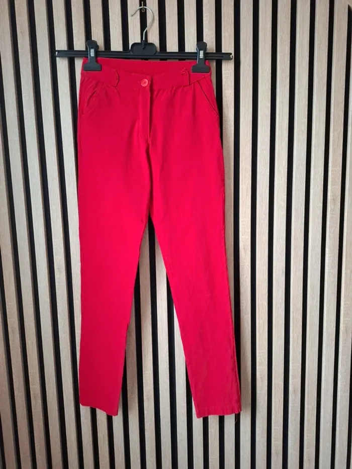 Pantalon rouge 10 ans fille - photo numéro 2