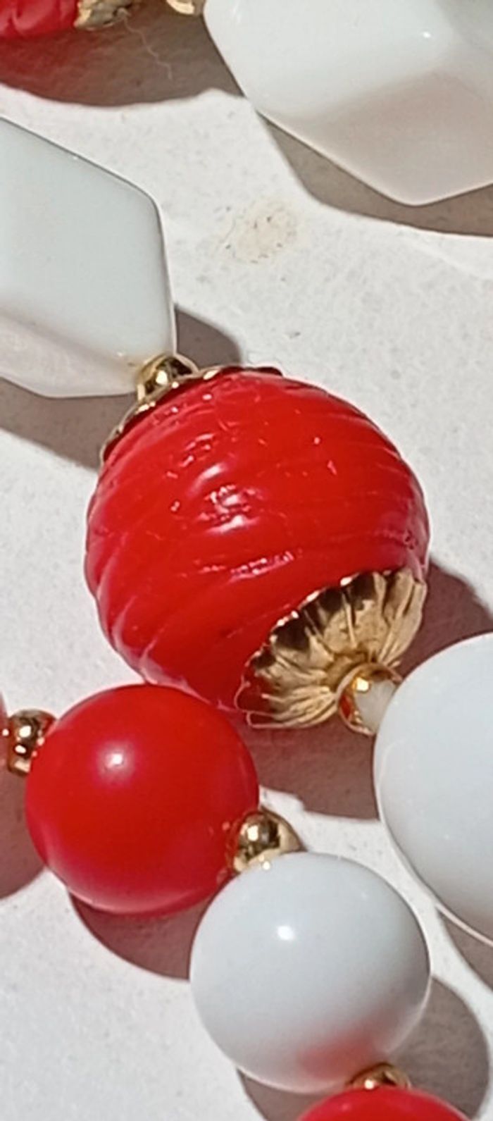 Collier vintage rouge et blanc - photo numéro 5