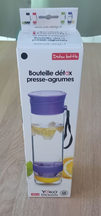 Bouteille détox presse-agrumes Yoko Design - Neuve