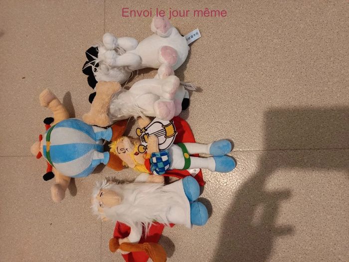 5peluches Astérix et Obélix