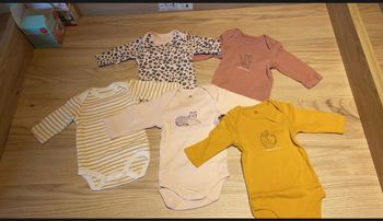 Lot 5 body’s La redoute 0 mois