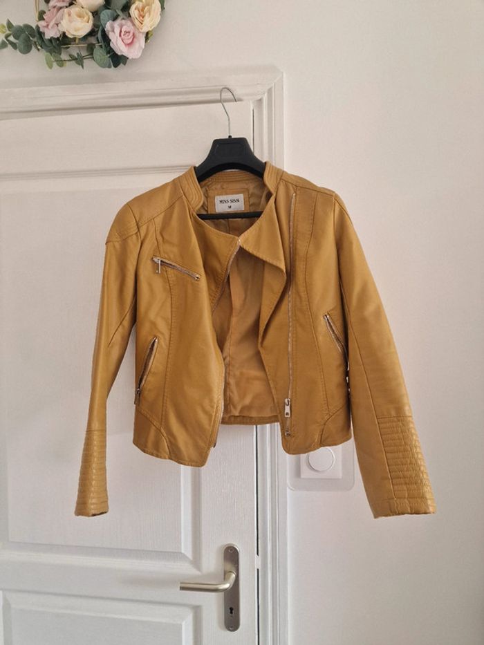 Veste perfecto simili cuir jaune moutarde - photo numéro 4
