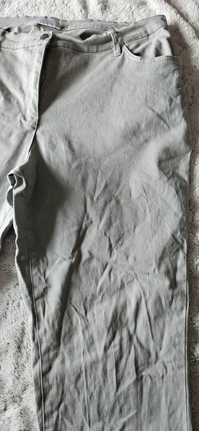 Pantalon T48 - photo numéro 2