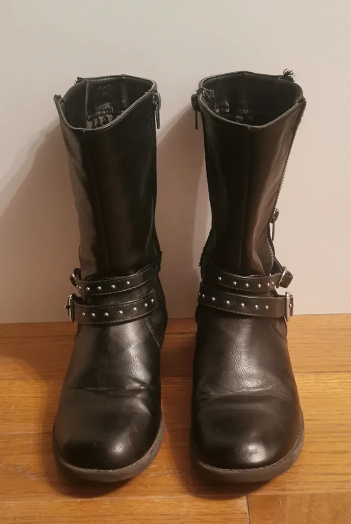 Bottes noire 35 - photo numéro 2