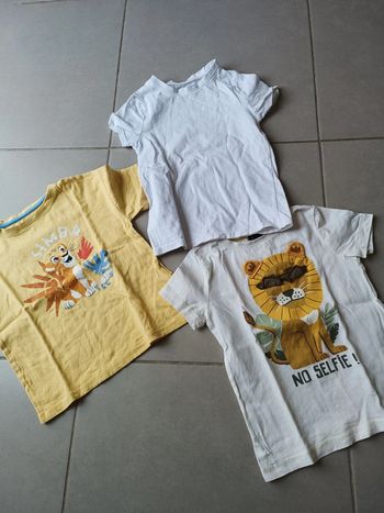 Tee-shirt taille 5 ans