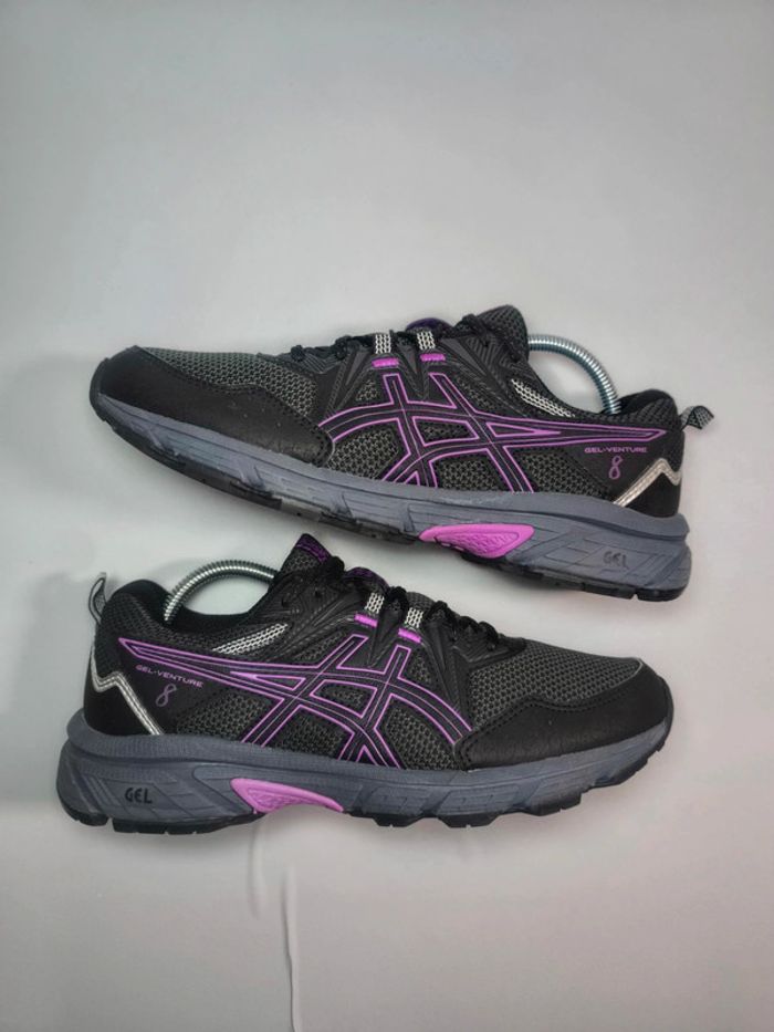 Baskets trail Asics gel venture 8 noir violette pointure 40 neuves sans boîte très bon état - photo numéro 2