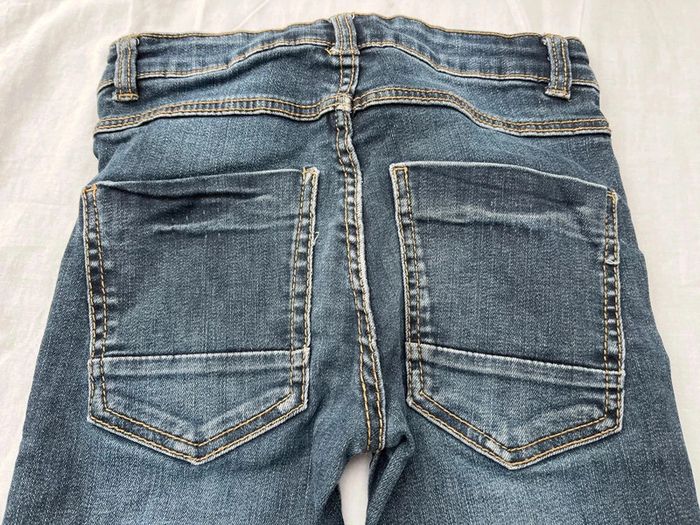 Jean’s super kinny taille 8 ans by Kiabi - photo numéro 4