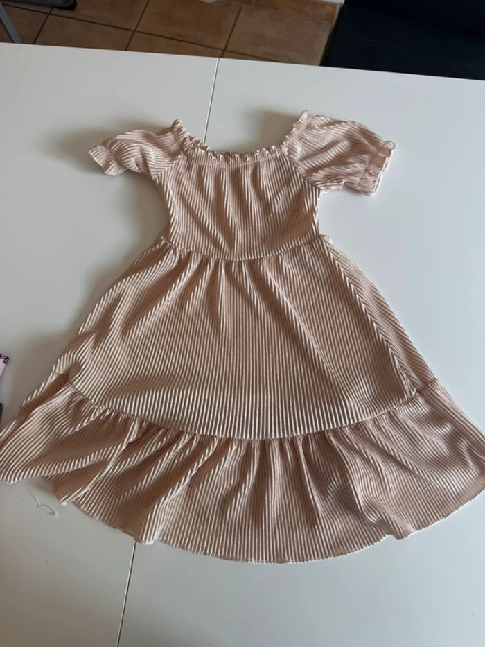 Robe 4 ans