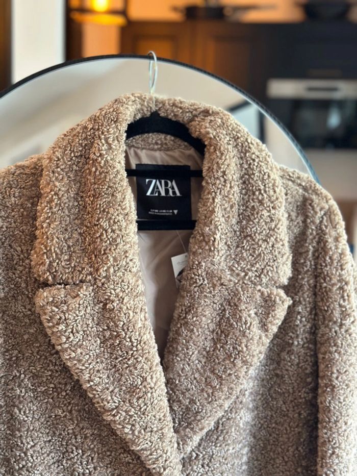 Manteau mi long oversize façon Teddy taille Xs oversize Zara - photo numéro 2