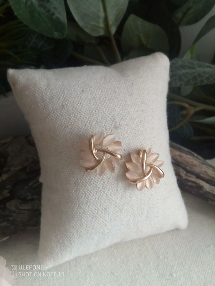 Boucles d'oreilles bohèmes pierres de sélénite