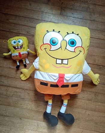 Lot peluches Bob l'éponge