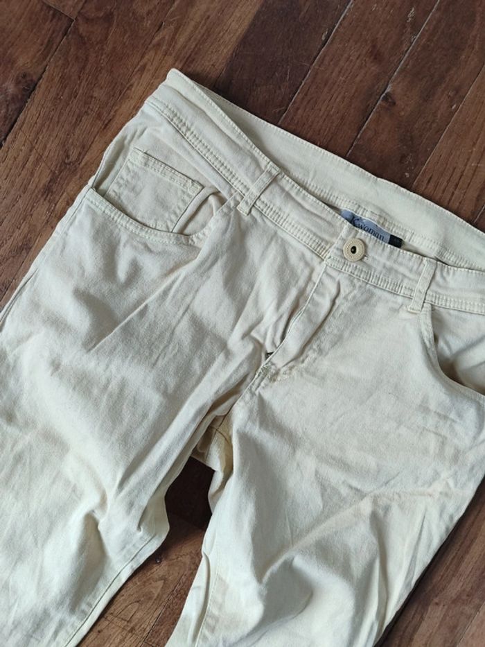 Pantalon jaune pâle - photo numéro 2