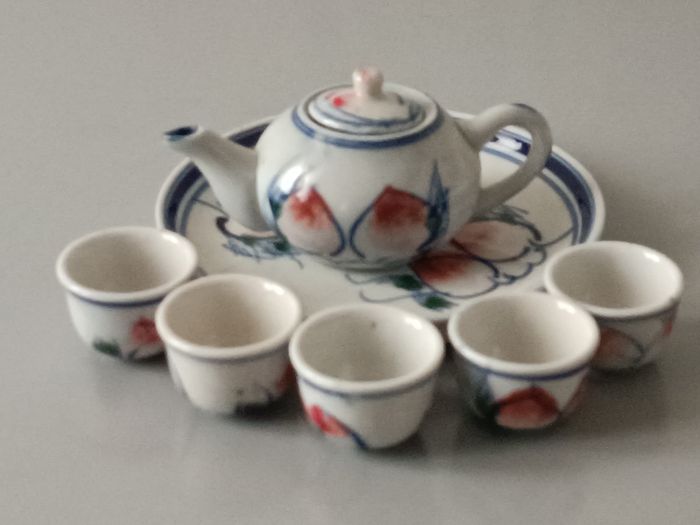 Service à thé miniature porcelaine - photo numéro 3