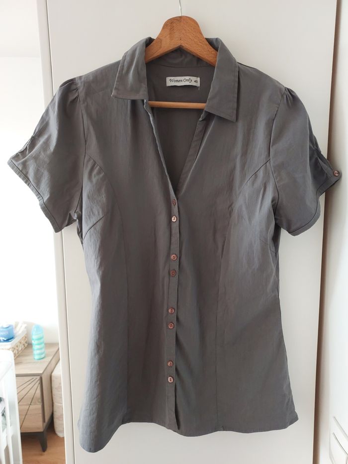 Chemise grise Women Only/Taille 40