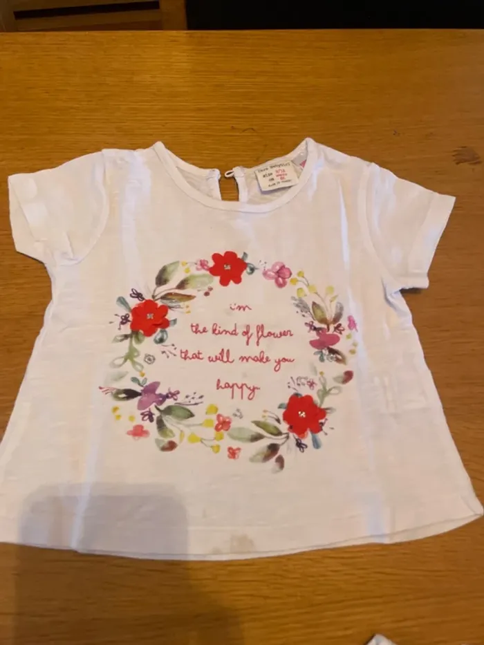 4 tshirts 12 mois fille - photo numéro 3
