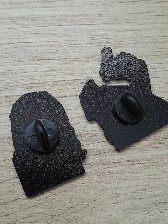 Lot de 2 Pin's Pirate des Caraibes, en métal N°1 - photo numéro 4