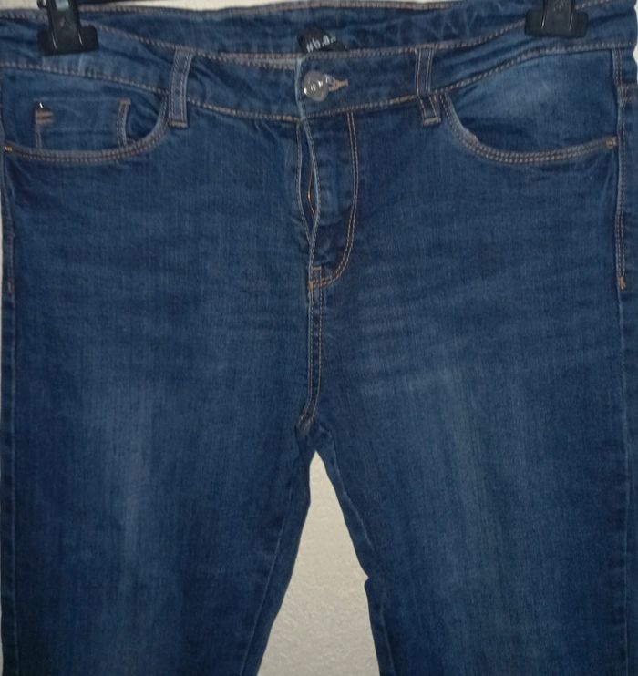 Jean taille 42 - photo numéro 3