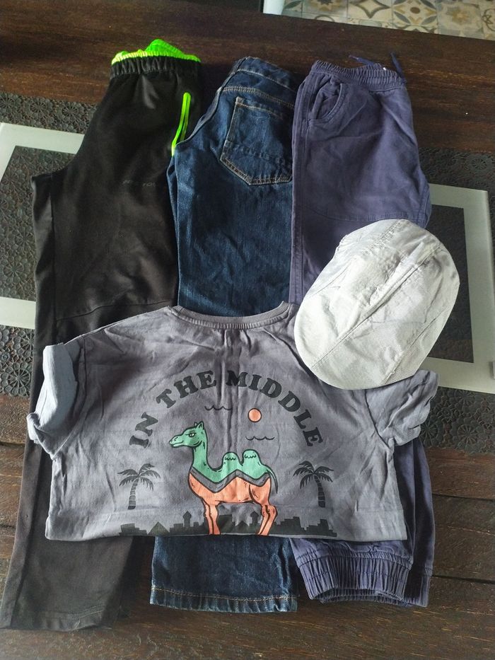 Lot 4 vêtements garçon 10 ans