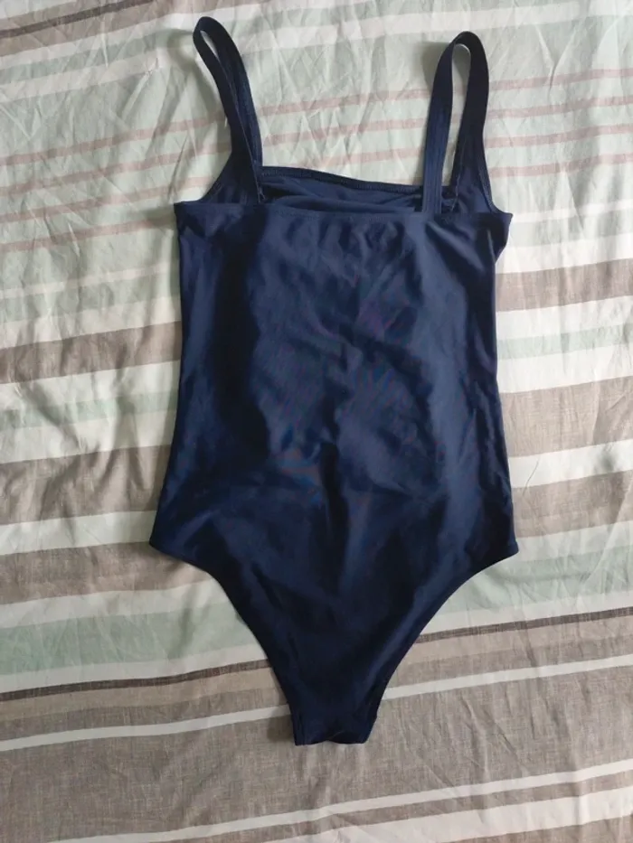 Maillot une pièce marine T2 - photo numéro 3