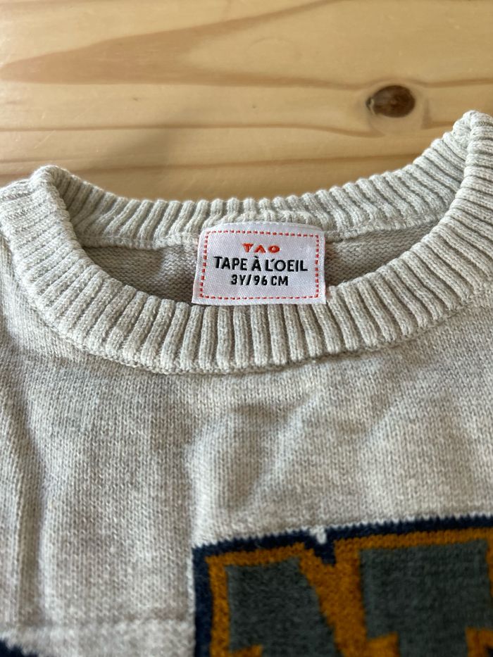 Pull tape à l’œil - photo numéro 2