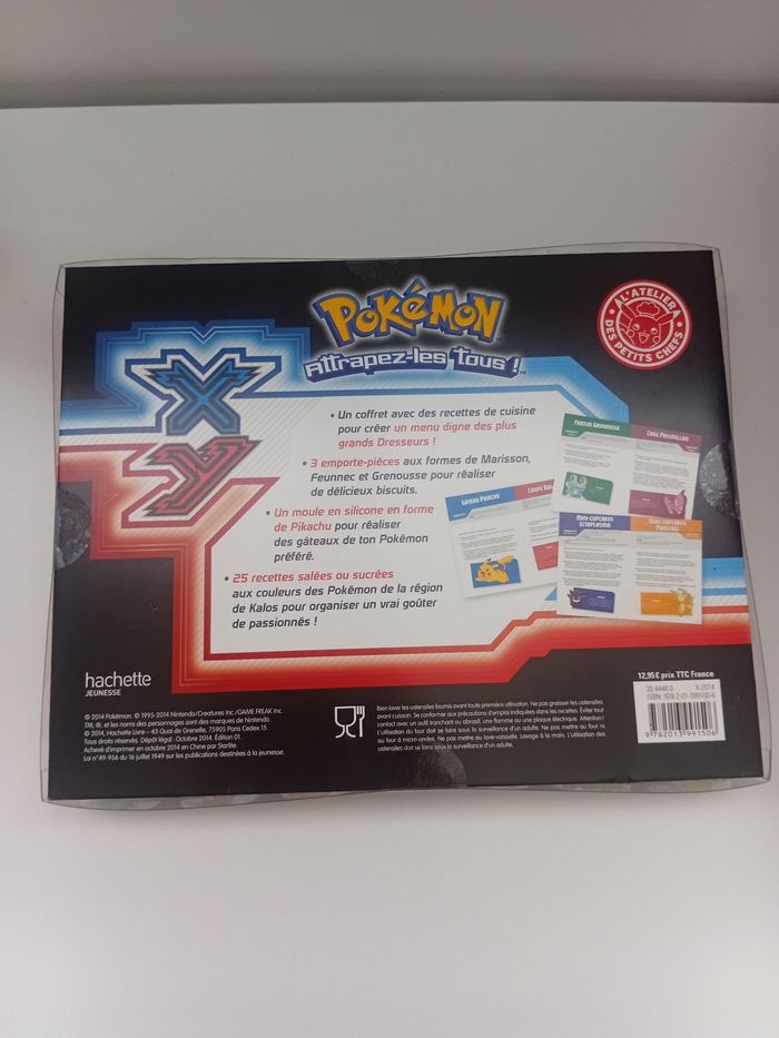 Coffret livre de cuisine pâtisserie Pokemon recettes de dresseur Moule Pikachu - photo numéro 2