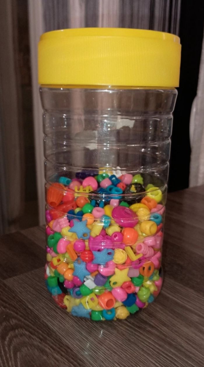 Lot de perles en plastique dur - photo numéro 5