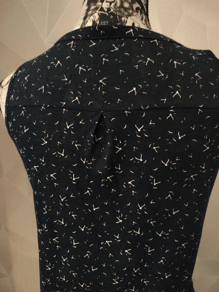 T-shirt sans manche - photo numéro 4