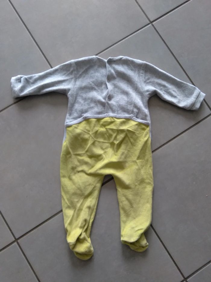 Pyjama 6mois babybol bon état - photo numéro 2