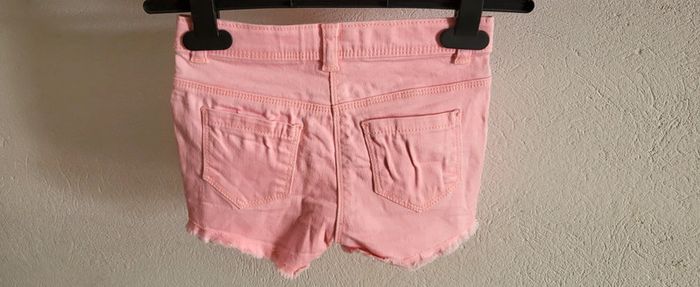 Short Gémo 4 ans - photo numéro 4