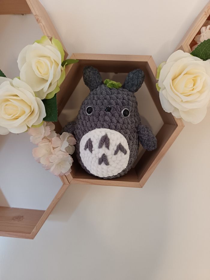 Peluche Totoro – Fait main au crochet - photo numéro 3