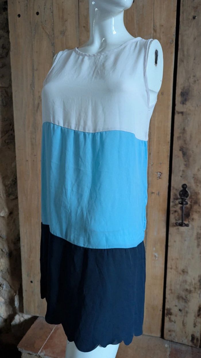 Robe XS