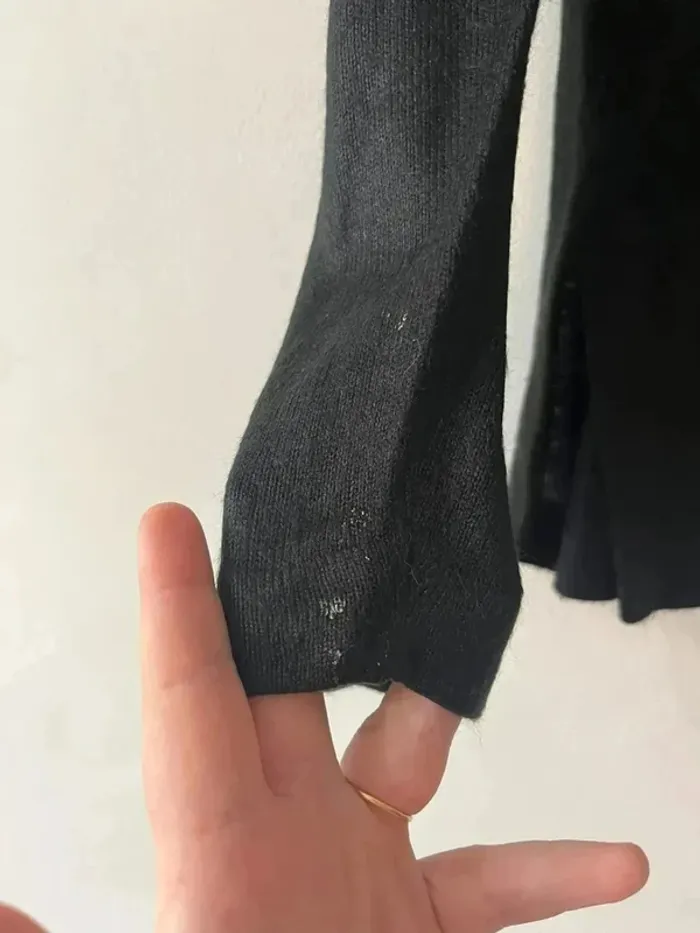 Pull noir - Taille 46 - photo numéro 3