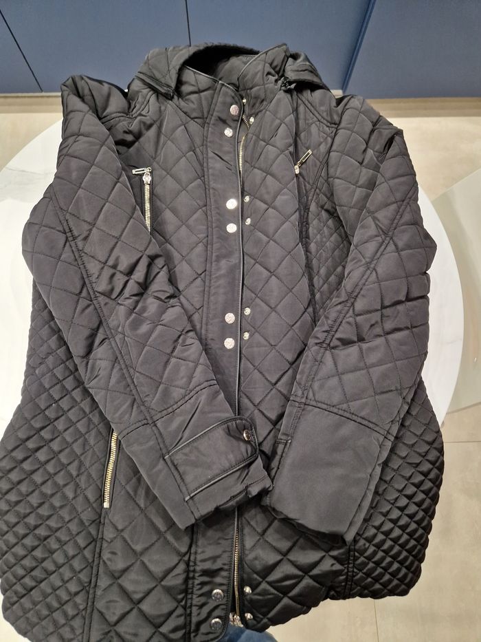 Blouson matelassé très bon état taille 42 - photo numéro 3