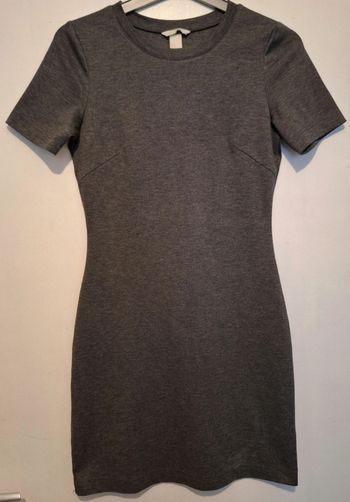 Robe courte grise