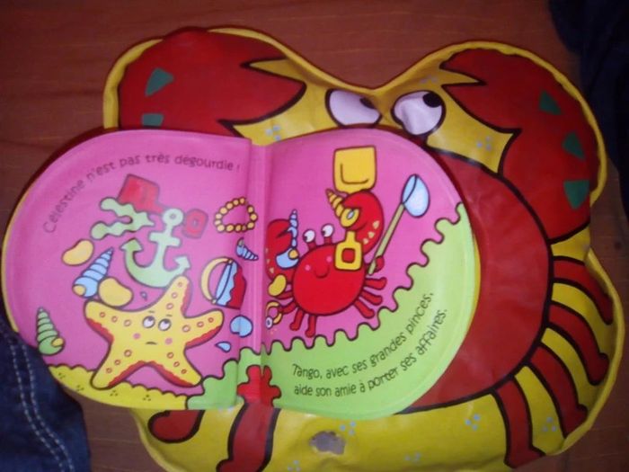Livre de bain gonflable et flottant - photo numéro 2