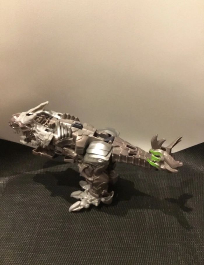 Transformers Grimlock armor up Turbo robot et dinosaure +20cm Hasbro - photo numéro 5