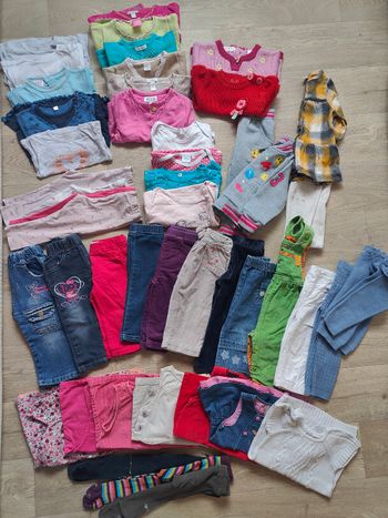 Lot vêtements fille 12 mois