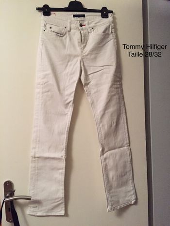 Jeans Tommy Hilfiger blanc Taille 28/32
