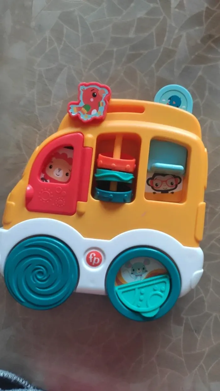 Lot 11 jeux / jouets éveil bébé - photo numéro 9