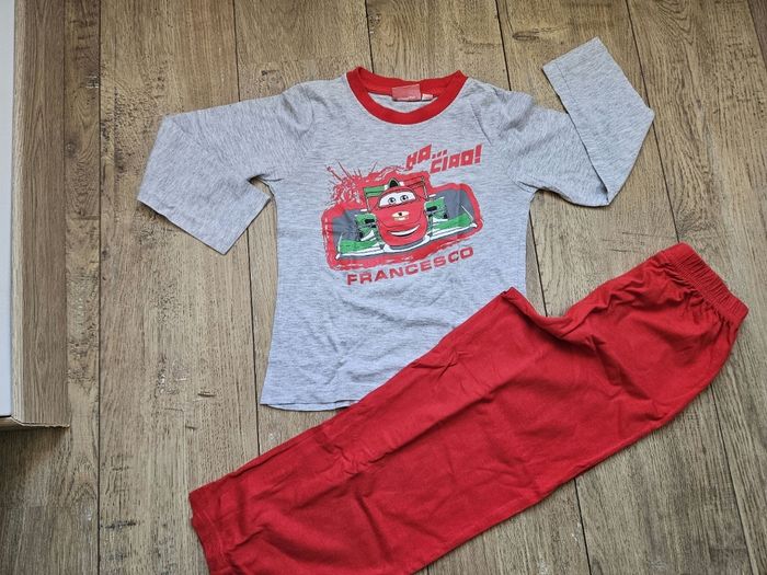 Pyjama en coton rouge et gris Cars 6 ans