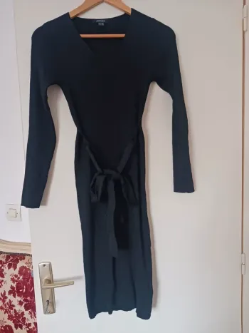 Robe mi-longue