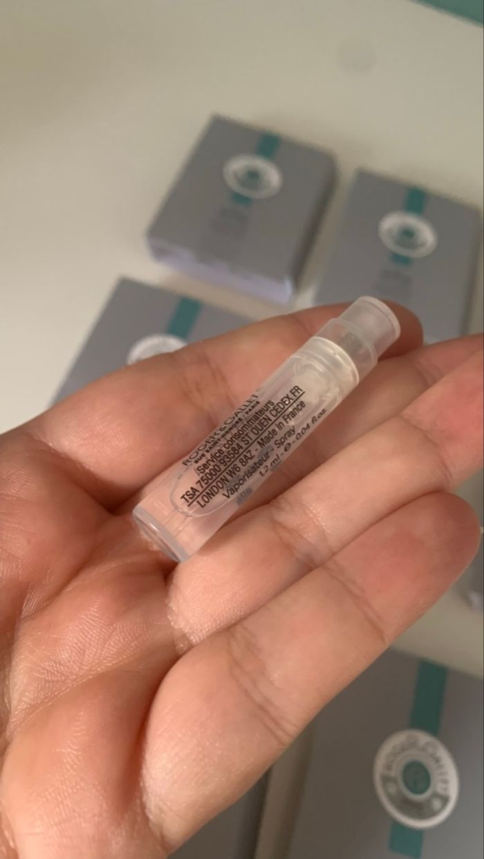 Lot de 8 échantillons  L’homme Menthe de Roger & Gallet - photo numéro 4