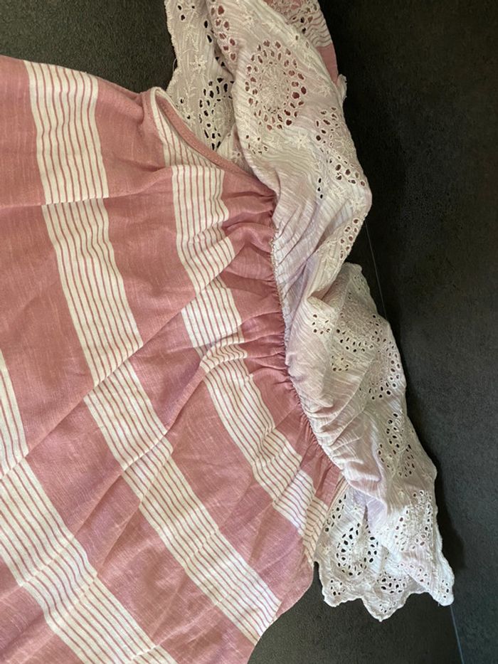 Haut avec volant neuf - photo numéro 3