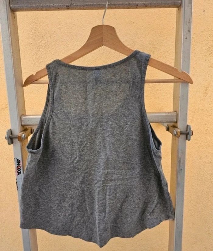 Débardeur cropped gris alice aux pays des merveilles - photo numéro 4