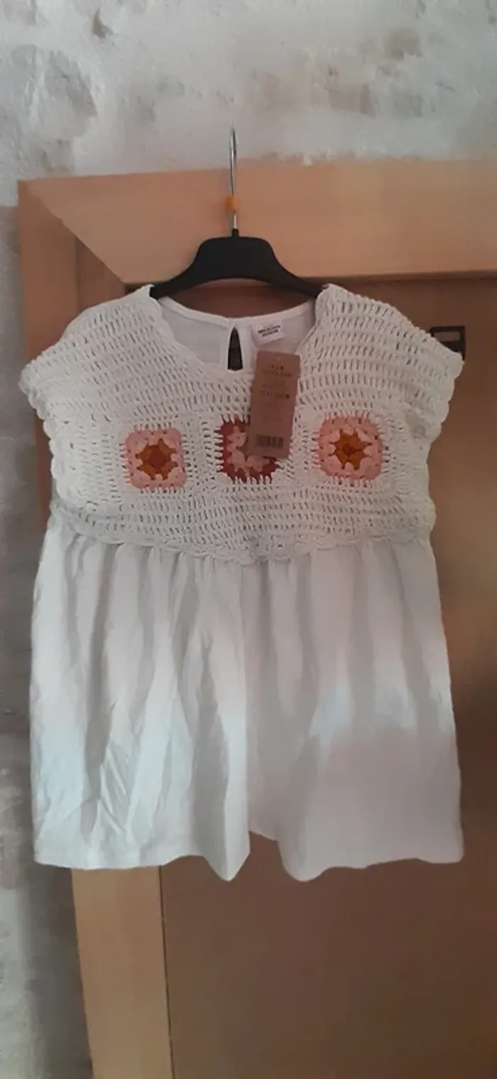Haut NEUF blanc 12 ans Tape à l'oeil - photo numéro 2