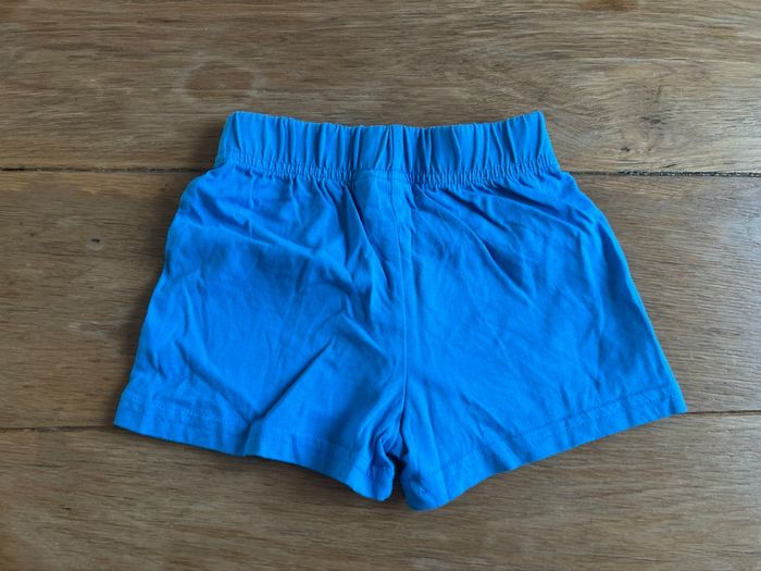 Short OM 3 mois - photo numéro 2