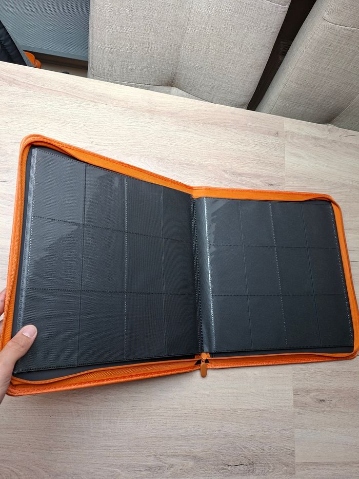Classeur 12×12 de rangement pour 480 cartes Pokémon de qualité premium en orange 🟧 - photo numéro 3