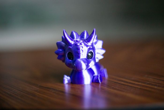 Tricératops / petit dragon articulé / animal articulé - violet métallisé - photo numéro 9
